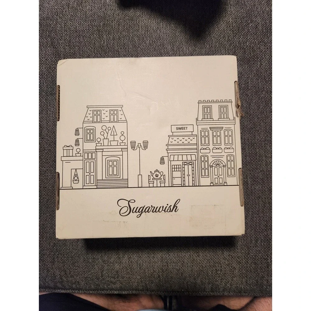 Sugarwish pack candles